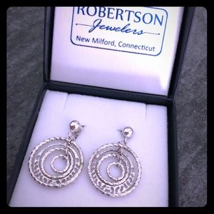 Sterling silver (925), spiral filigree earrings.